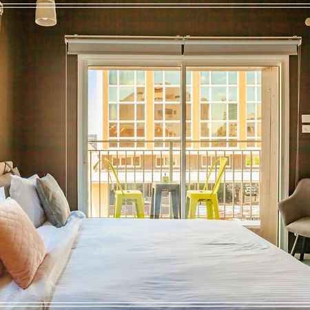 Beach Boutique Hotel And Spa By Tlv Hotels Tel Aviv Exterior foto