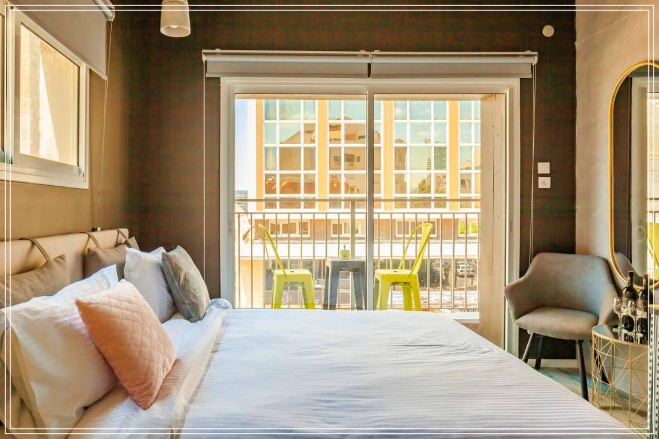 Beach Boutique Hotel And Spa By Tlv Hotels Tel Aviv Exterior foto